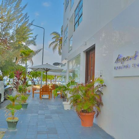 Airport Beach Hotel Hulhumale Luaran gambar