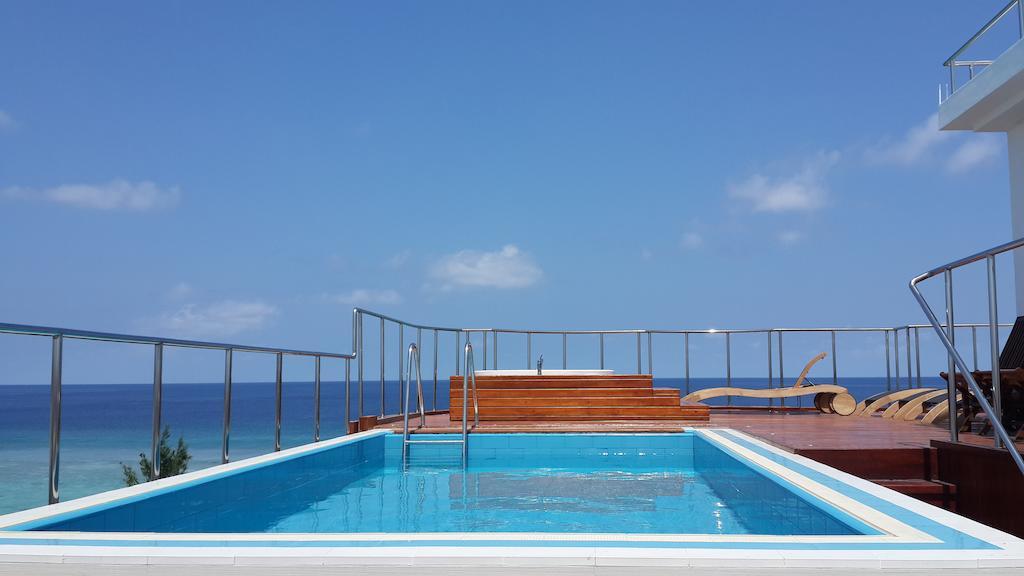 Airport Beach Hotel Hulhumale Luaran gambar
