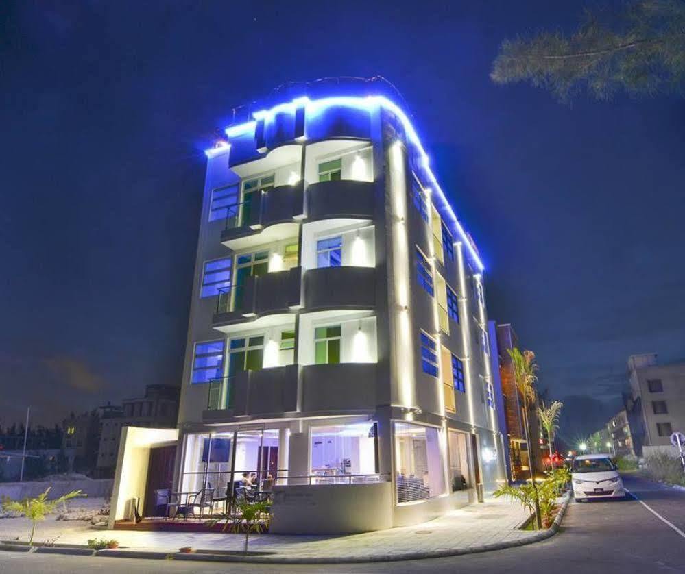 Airport Beach Hotel Hulhumale Luaran gambar