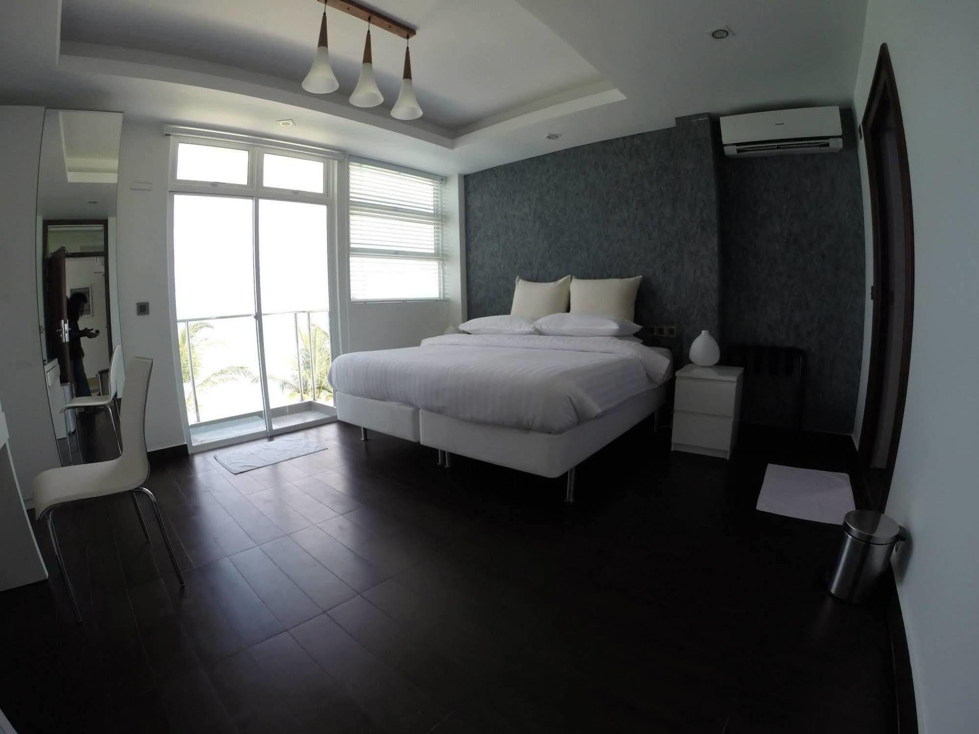 Airport Beach Hotel Hulhumale Luaran gambar