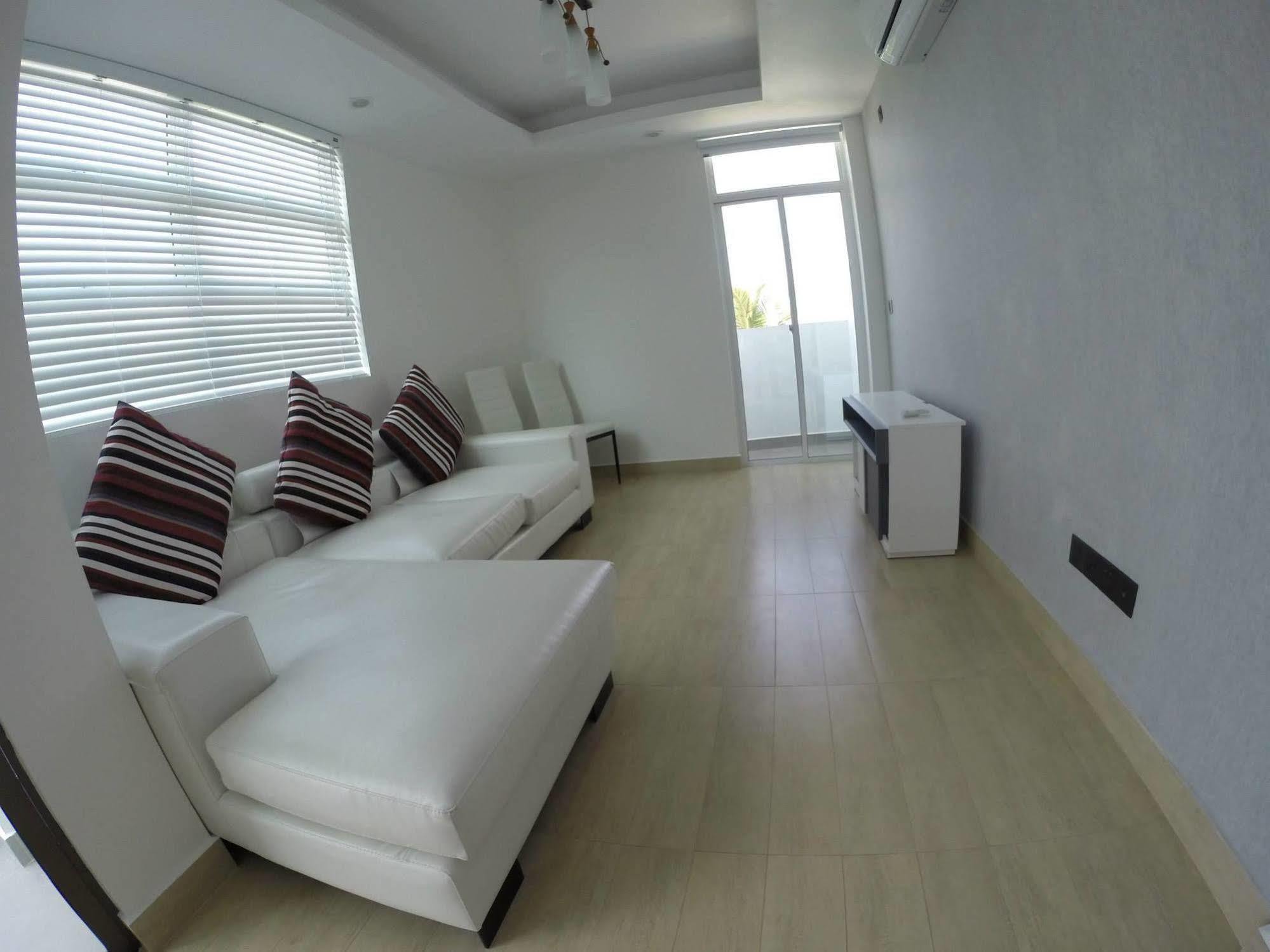 Airport Beach Hotel Hulhumale Luaran gambar